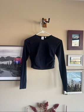 TNA Navy blue Long-Sleeve Ruched Crop Top